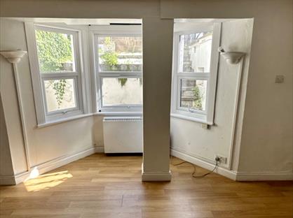 Studio Flat, Ditching Rise, BN1