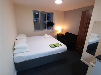 1 Bed Flat, Liverpool Road, ST5