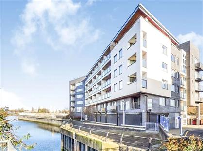 1 Bed Flat, Benedicts Wharf, IG11