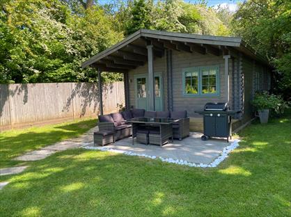 2 Bed Detached House, Main Road, TN16