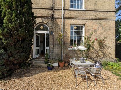 2 Bed Flat, Green Street, CB24