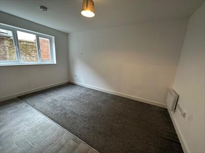 1 Bed Flat, Reynard Street, SK14