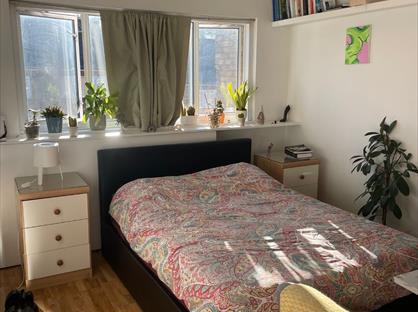 Room in a Shared Flat, Garrick Close, SW18
