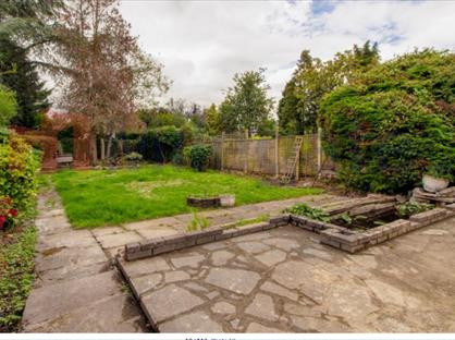 Studio Flat, Daneby Road, SE6