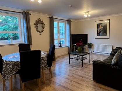 2 Bed Flat, Powderhall Rigg, EH7