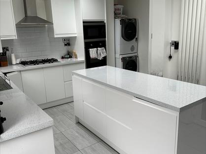 4 Bed Terraced House, Mcleod Road, SE2