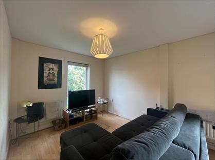 1 Bed Flat, Guildmaster Court, HP11