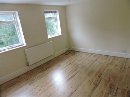 1 Bed Flat, Sandford Road, BR2
