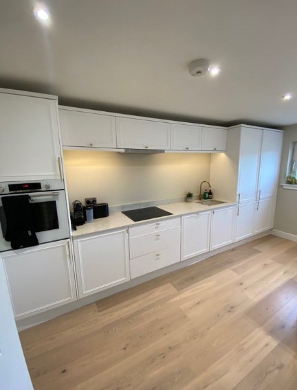 2 Bed Flat, Fettes Row, EH3 photo 2