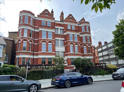 1 Bed Flat, Hammersmith, W6