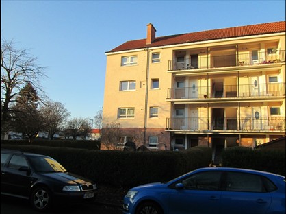 3 Bed Flat, Corlaich Avenue Toryglen, G42