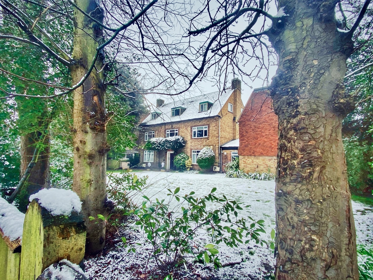 London 1 Bed Flat, Princes Way, SW19 To Rent Now for £1,750.00 p/m