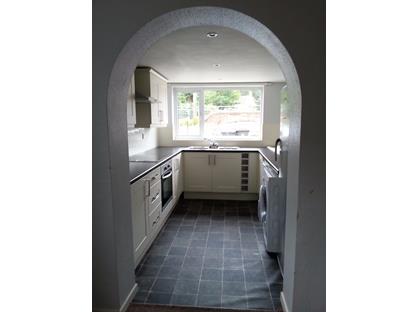 3 Bed Semi-Detached House, Parklane, TF7