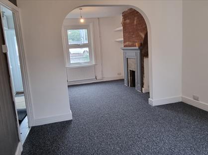 3 Bed Terraced House, Park Street, HP20