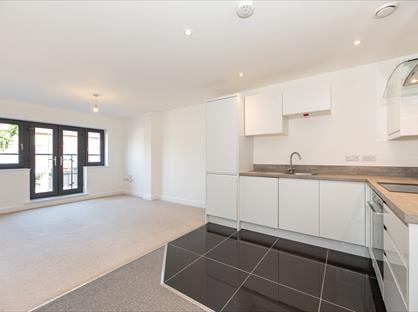 2 Bed Flat, London Road, CR4