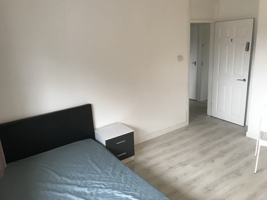 Additional image 3 of Room in a Shared House, Gerard Avenue, CV4, N1 7GU