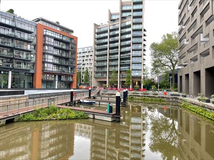 Studio Flat, Cubitt Building, SW1W