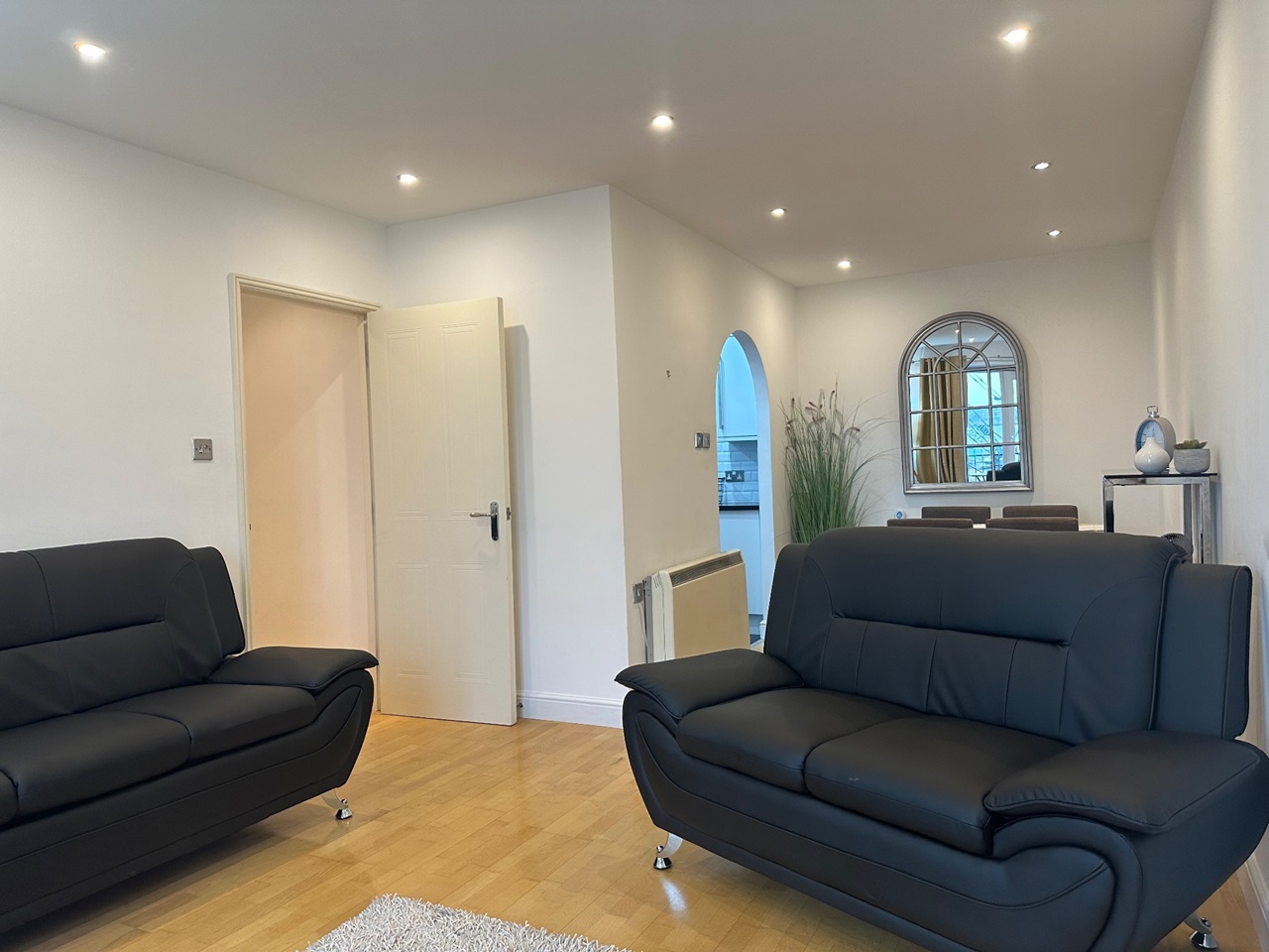 Liverpool 2 Bed Flat, Waterloo Quay, L3 To Rent Now for £1,500.00 p/m
