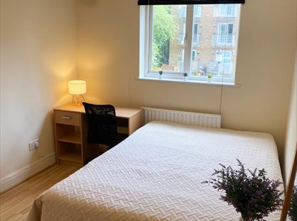 Room in a Shared Flat, Plough Way, SE16