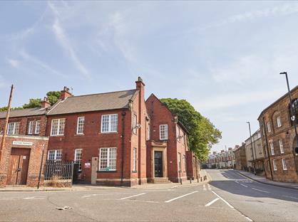 6 Bed Terraced House, Lillico House, NE2