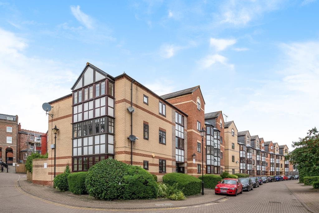 2 Bed Flat, Holybrook, RG1, N1 7GU