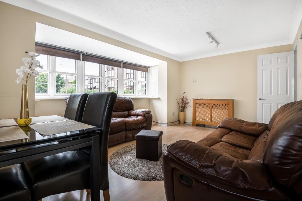 Additional image 6 of 2 Bed Flat, Holybrook, RG1, N1 7GU
