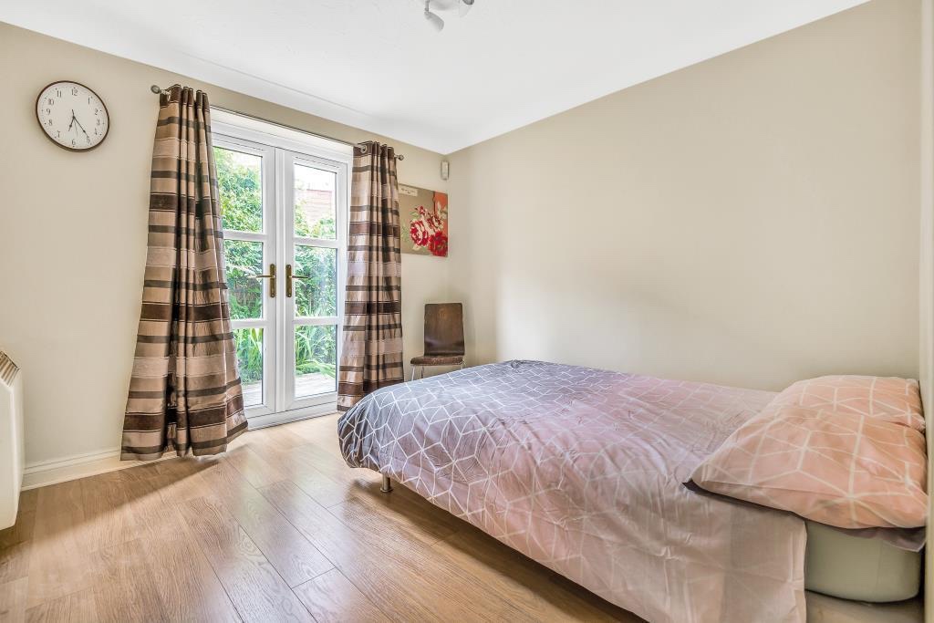 Additional image 2 of 2 Bed Flat, Holybrook, RG1, N1 7GU
