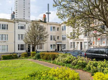 2 Bed Maisonette, Clarence Square, BN1