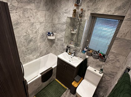 1 Bed Flat, Abbeyfields Close, NW10