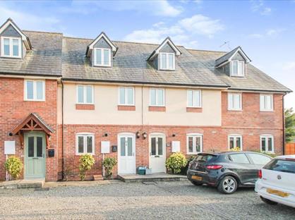 3 Bed Terraced House, St. Lawrence View, SY8