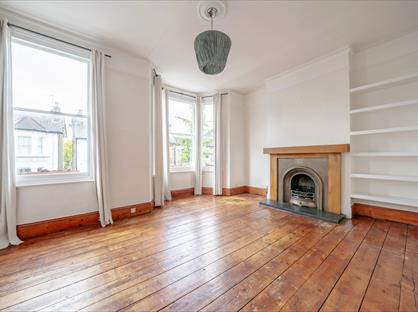 2 Bed Flat, Adys Road, SE15