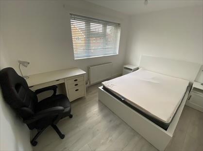 Room in a Shared House, Bourne Road, CB4