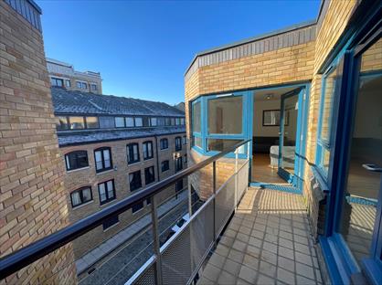 2 Bed Flat, Falconet Court, E1W
