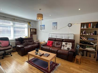 2 Bed Terraced House, Raymouth Road, SE16