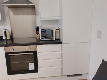 1 Bed Flat, Brighton Road, CR2