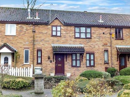 2 Bed Terraced House, Greetham Court, PE25