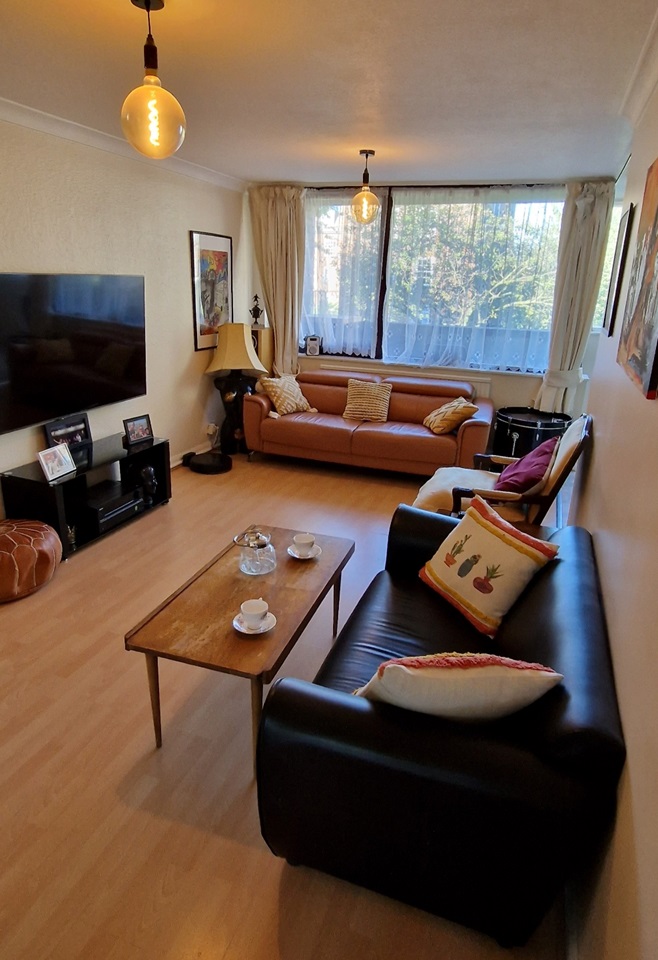 London 3 Bed Upper Camelford Walk, W11 To Rent Now for