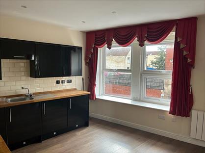 1 Bed Flat, Robertson Road, BS5