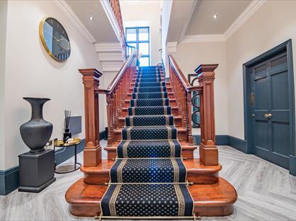 2 Bed Penthouse, Tapton Elms, S10