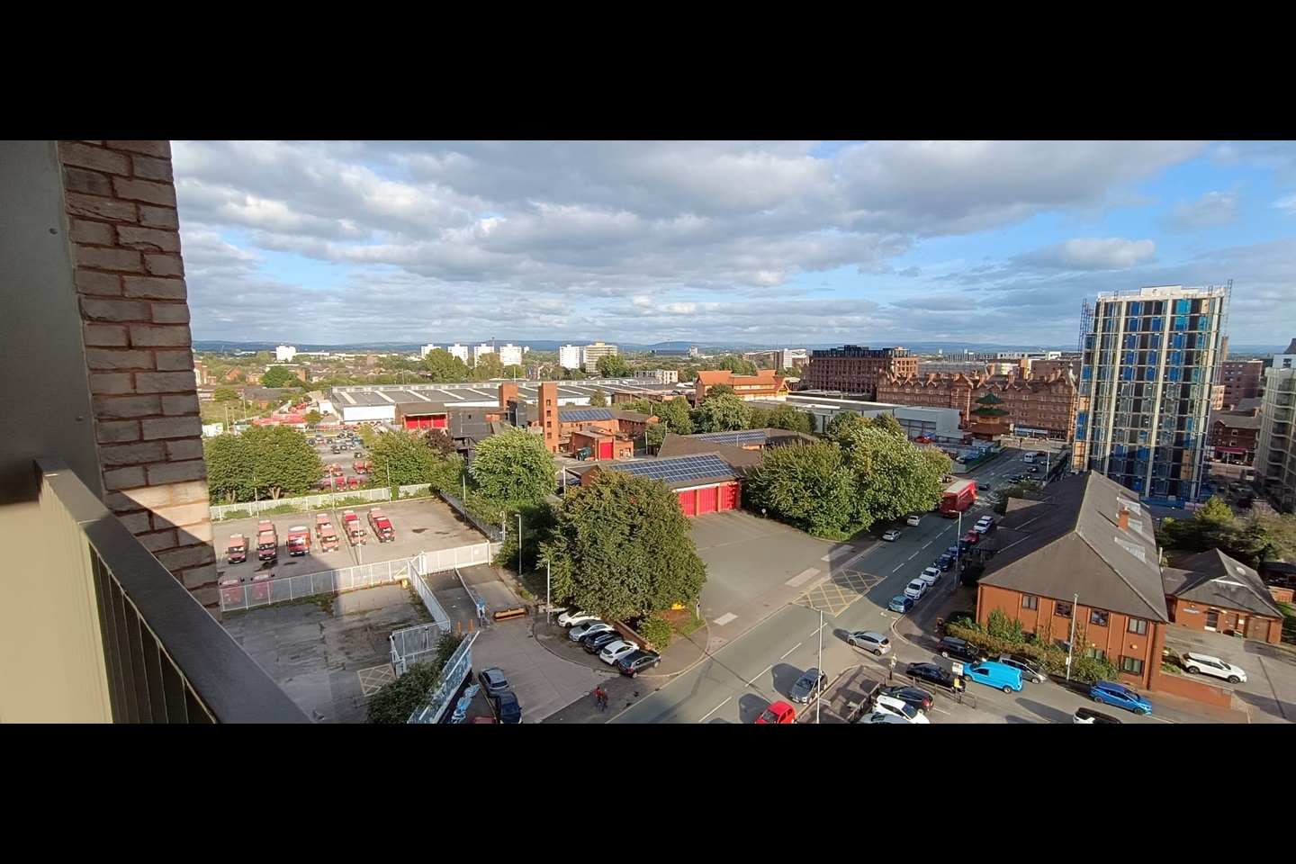 Manchester - 1 Bed Flat, Bendix Way, M4 - To Rent Now for £1,230.00 p/m