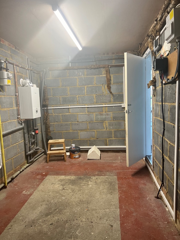 Christchurch 3 Bed SemiDetached House, Bronte Avenue, BH23 To Rent