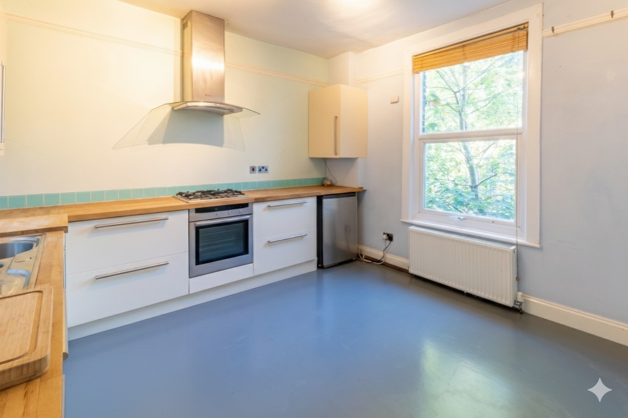 Additional image 5 of 2 Bed Flat, Ground Floor Maisonette, SW8, N1 7GU