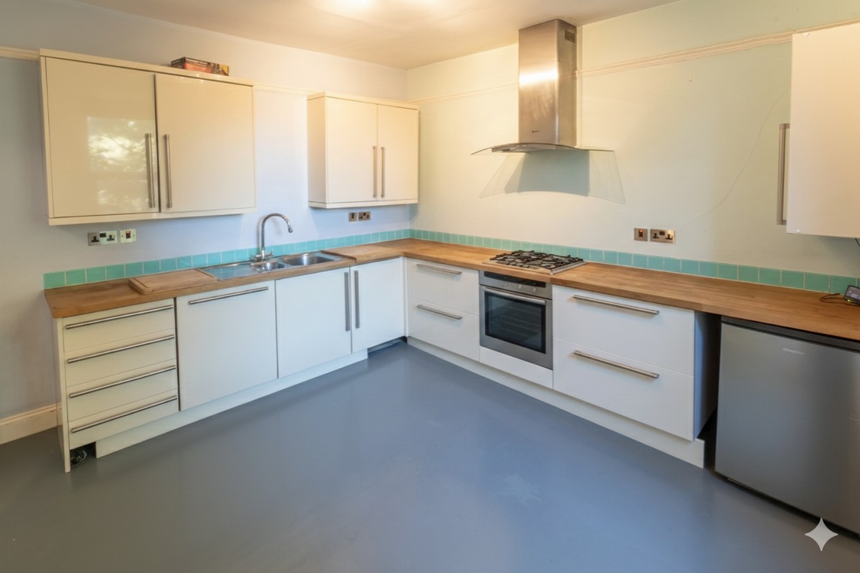 Additional image 6 of 2 Bed Flat, Ground Floor Maisonette, SW8, N1 7GU