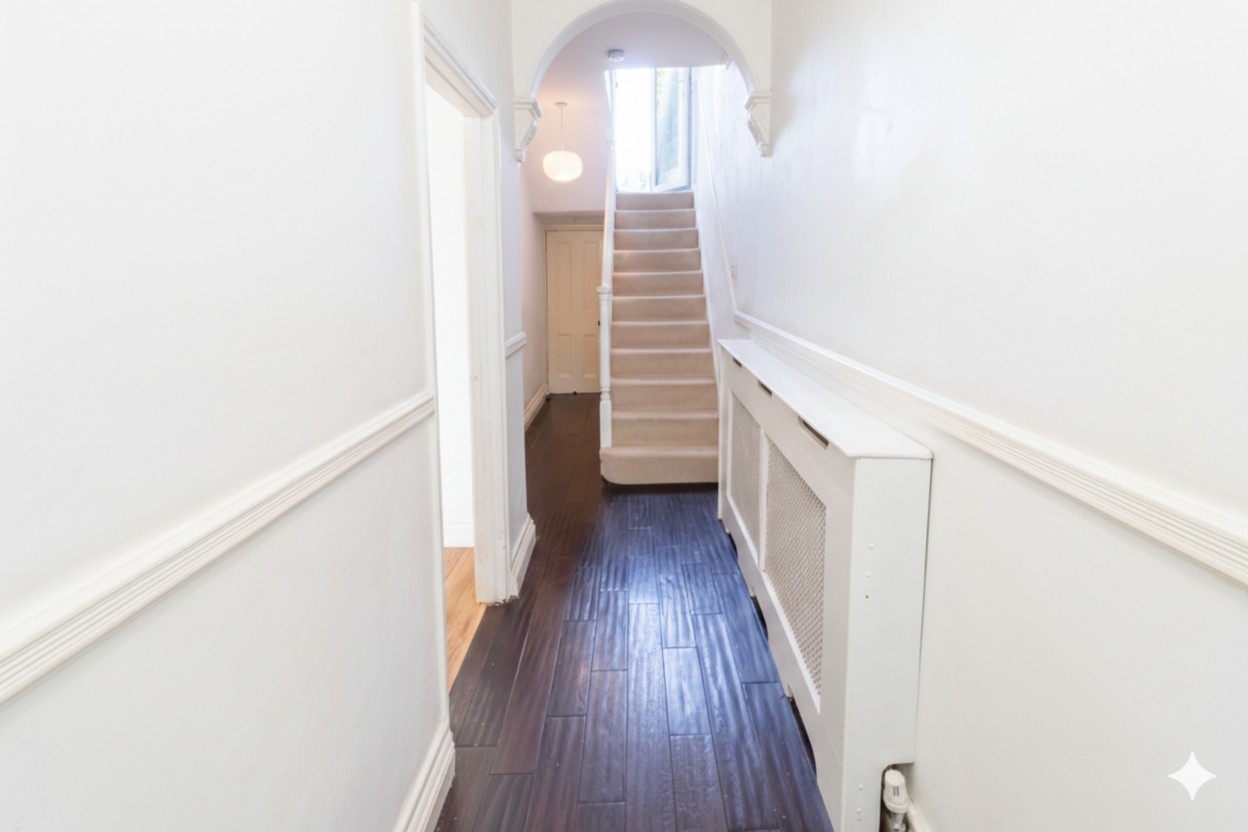 Additional image 16 of 2 Bed Flat, Ground Floor Maisonette, SW8, N1 7GU