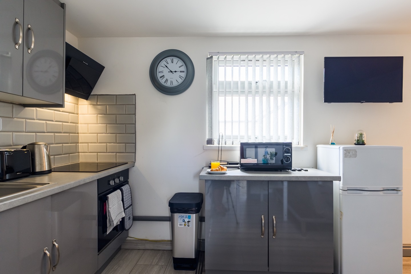 Birmingham 1 Bed Flat, Coleshill Road, B36 To Rent Now for £1,450.