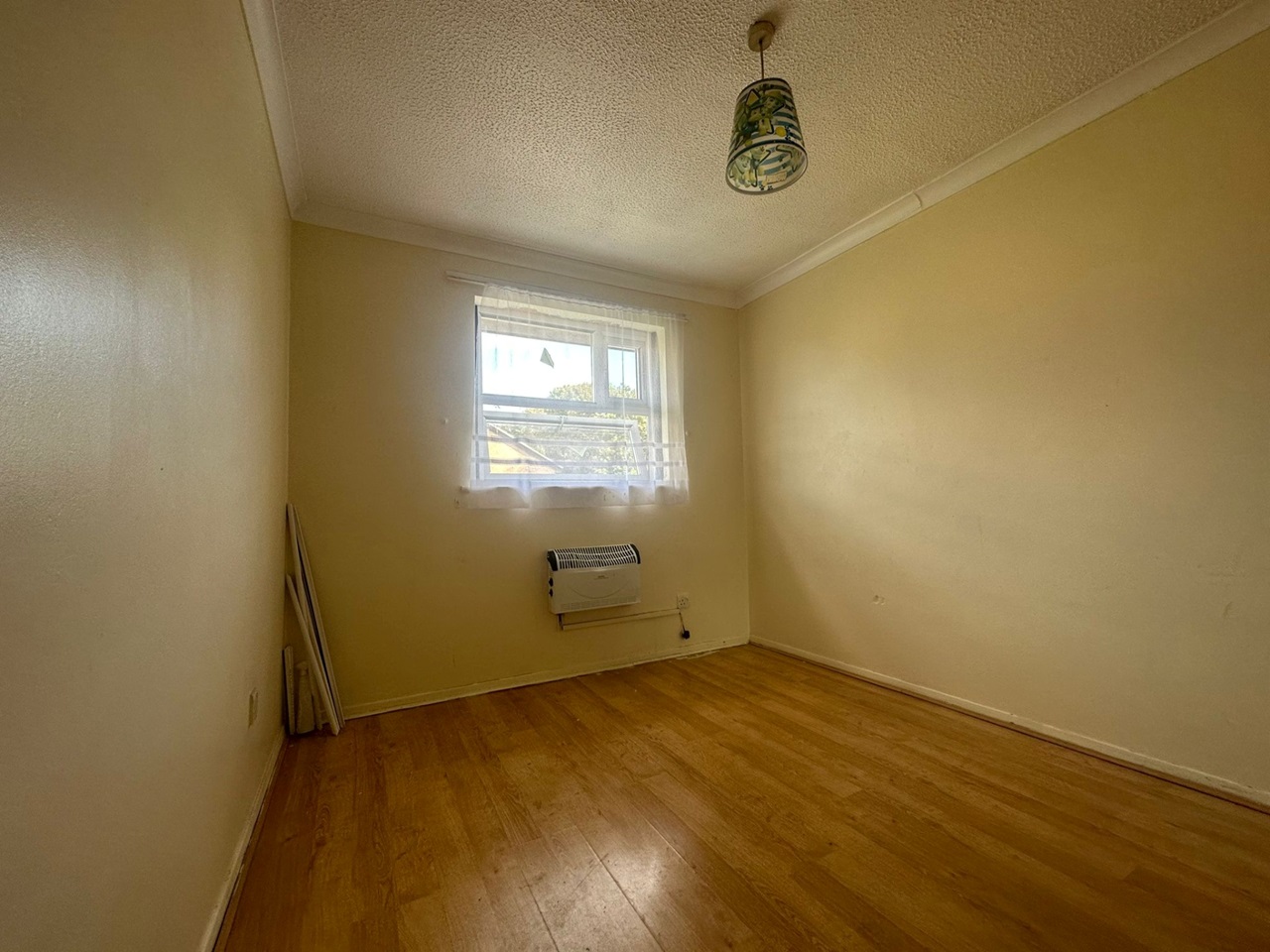 Badgers Dene, Grays 1 Bed Flat, Kiln Way, RM17 To Rent Now for £