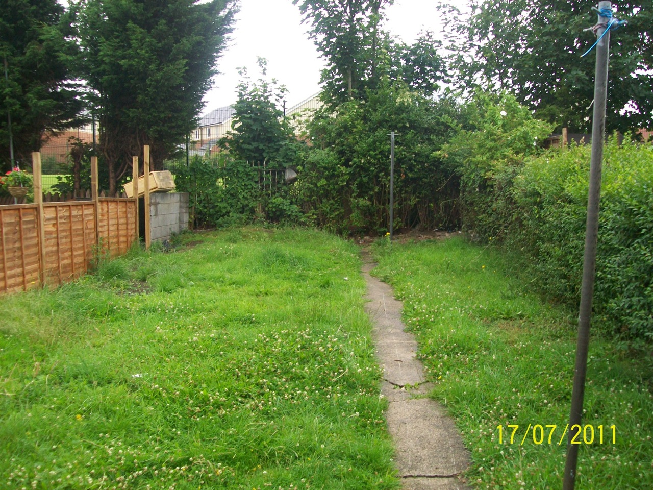 3 Bed Terraced House, Ilminster Avenue, BS4, N1 7GU