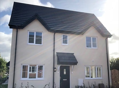 3 Bed Semi-Detached House, Hulme Gardens, WN7