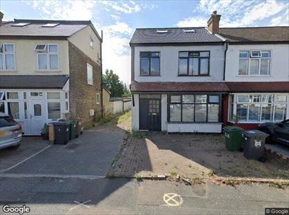 4 Bed Semi-Detached House, Templeton Avenue, E4