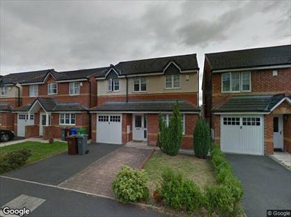 4 Bed Detached House, Grindleton Avenue, M22